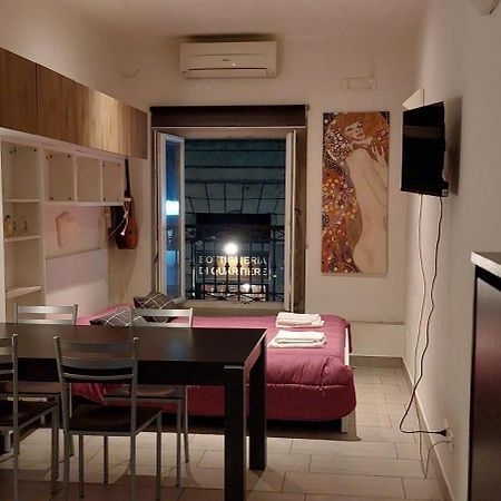 Casa Lanzieri Appartement Napels Buitenkant foto